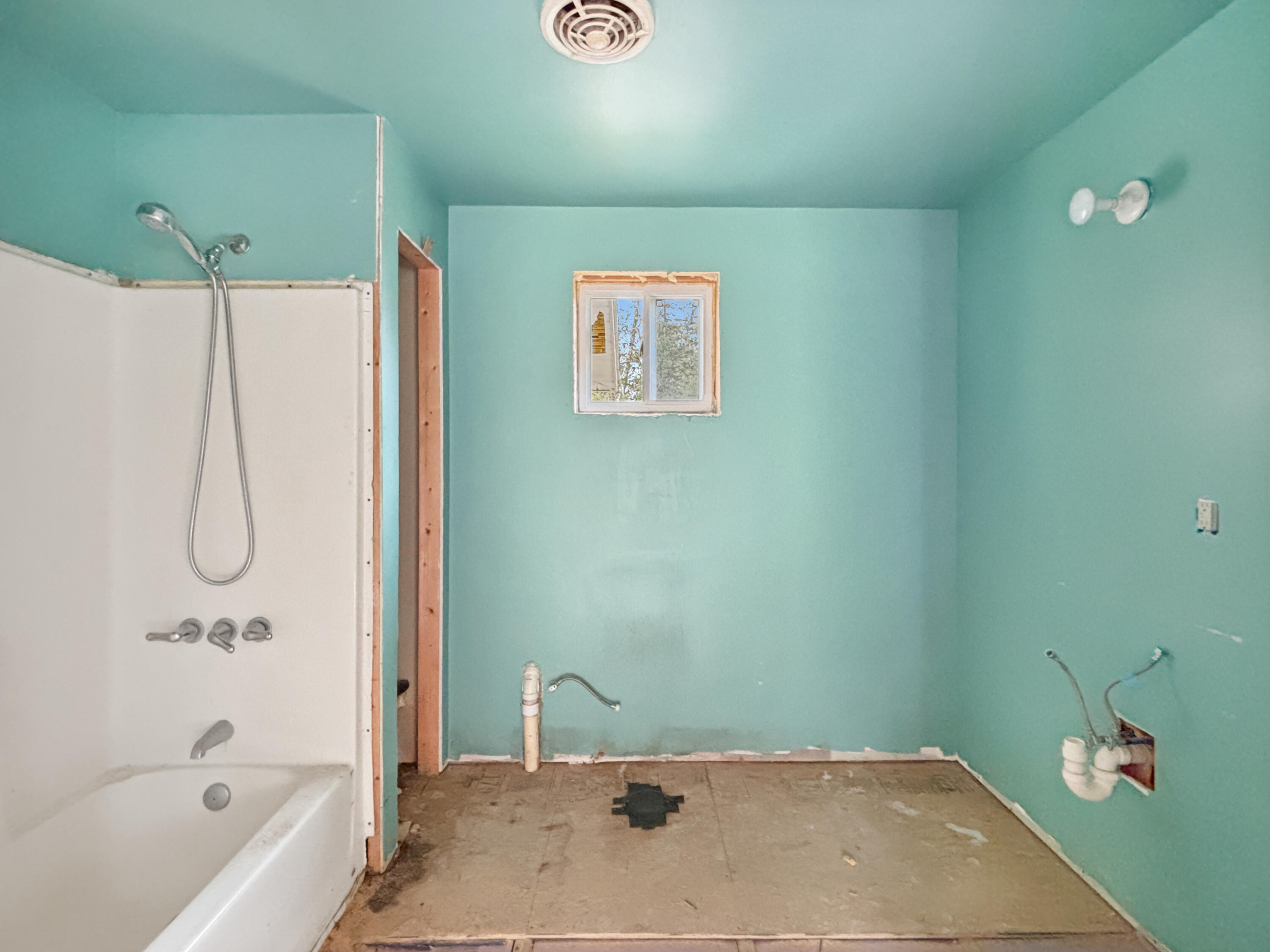 212 Campbell Road Garland, ME 04939 - Photo 12 of 19 52601a5bd38e254fc57e062f60107b0e0d2dd357