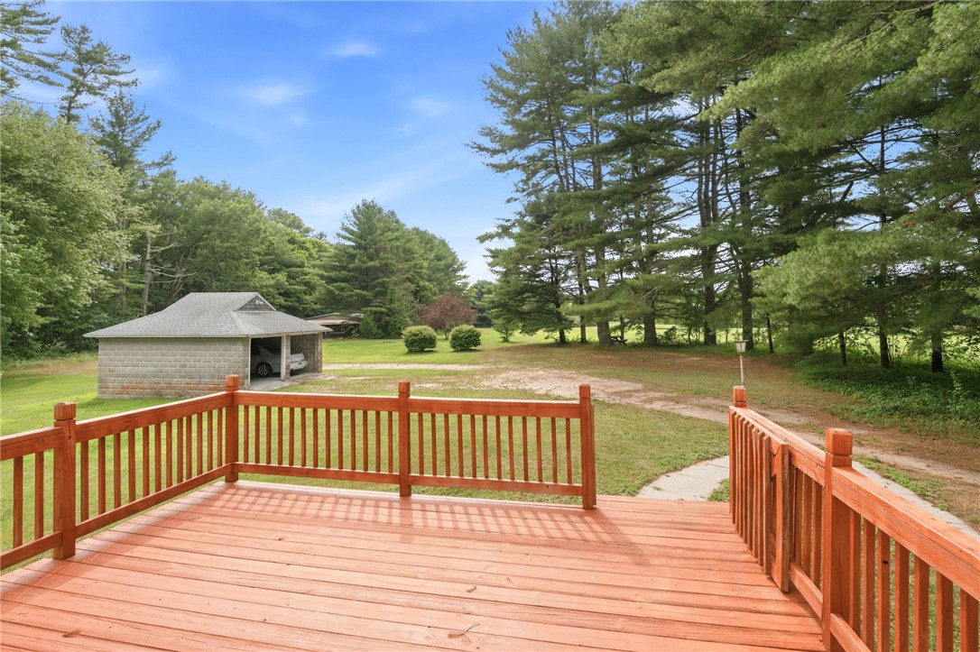 125 Arcadia Road Hopkinton, RI 02832 - Photo 13 of 50