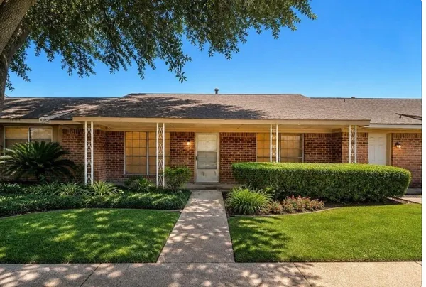 $1,275 | 3320 Burke Road, Unit 55, Pasadena, TX 77504