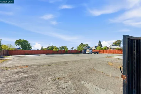 $150,000 | 201 Solano Avenue, Bay Point, CA 94565