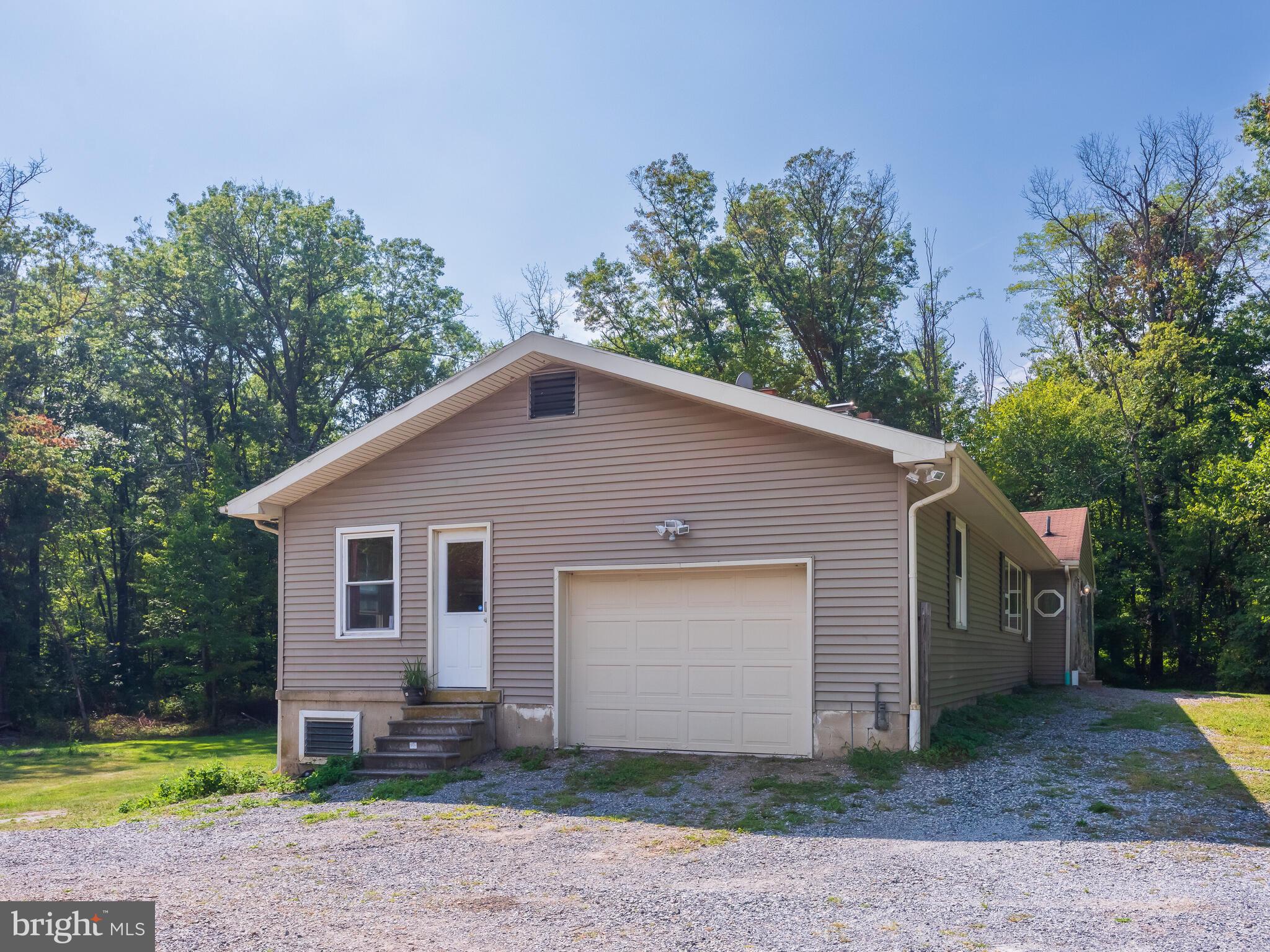 130 Fairview Road Glenmoore, PA 19343 - Photo 6 of 40 1 Car Garage & Mud RM Entrance
