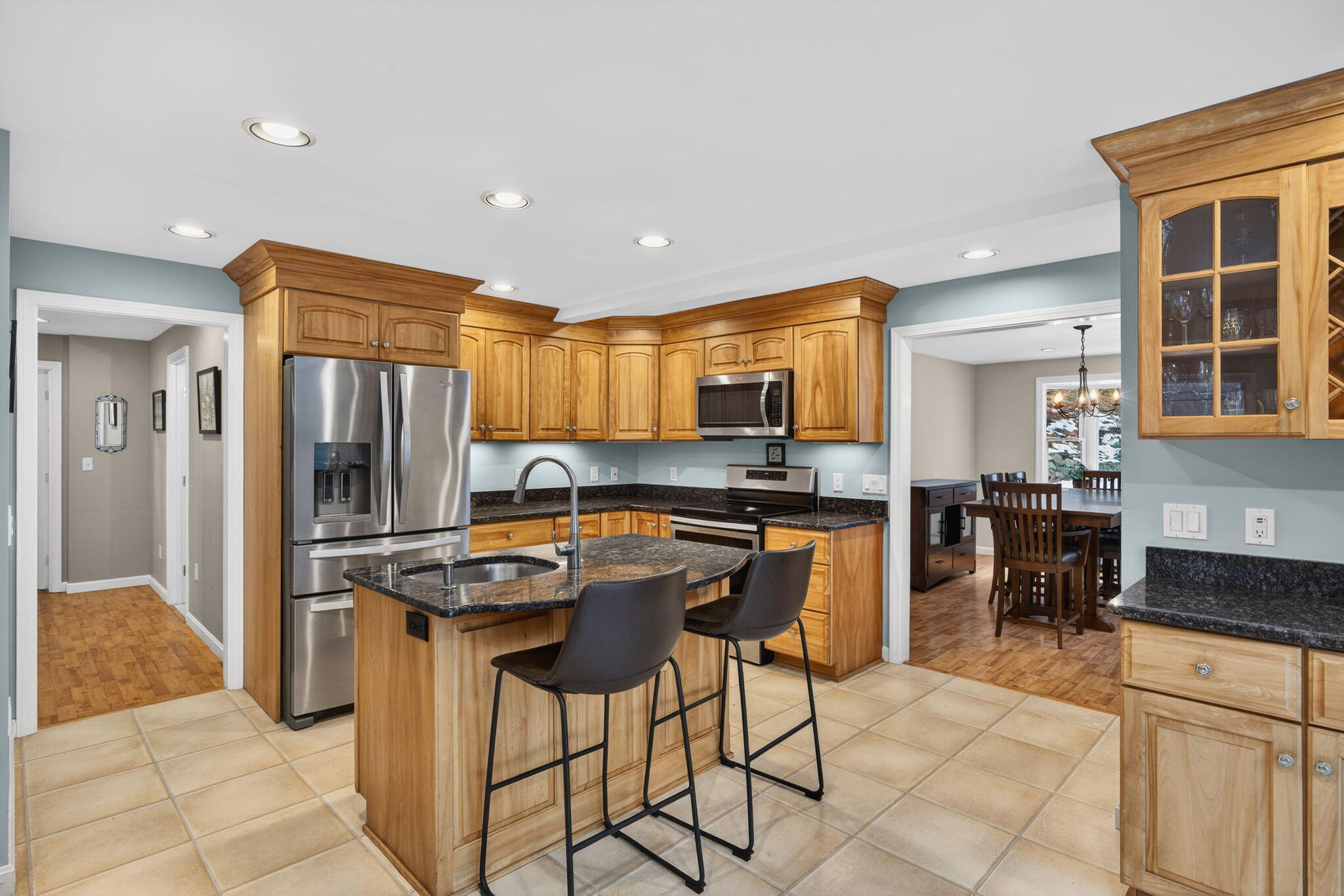 67-69 Bakers Pond Road Orleans, MA 02653 - Photo 5 of 39 Kitchen
