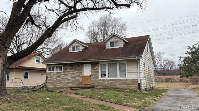 $79,900 | 6937 Berkridge Court, Hazelwood, MO 63042