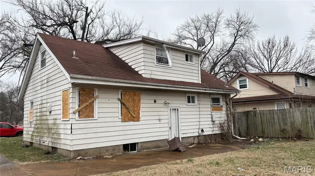 $79,900 | 6937 Berkridge Court, Hazelwood, MO 63042