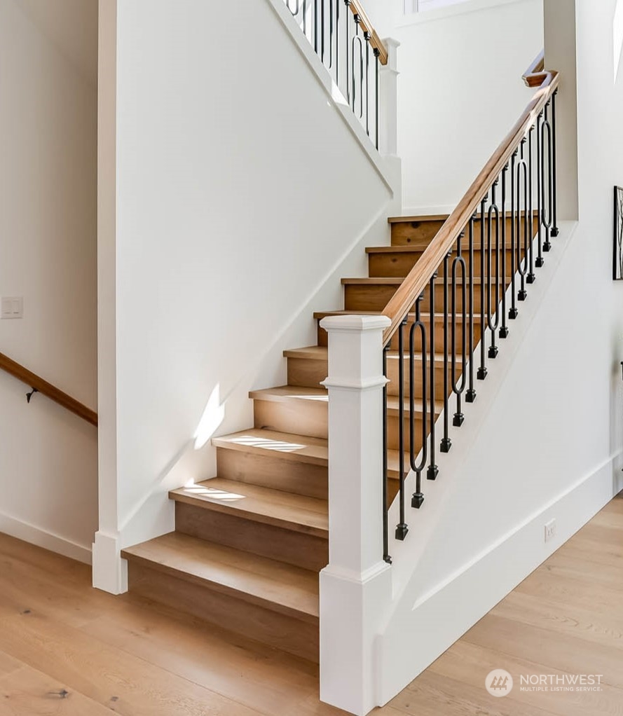 1012 North 33rd Place Renton, WA 98056 - Photo 13 of 37