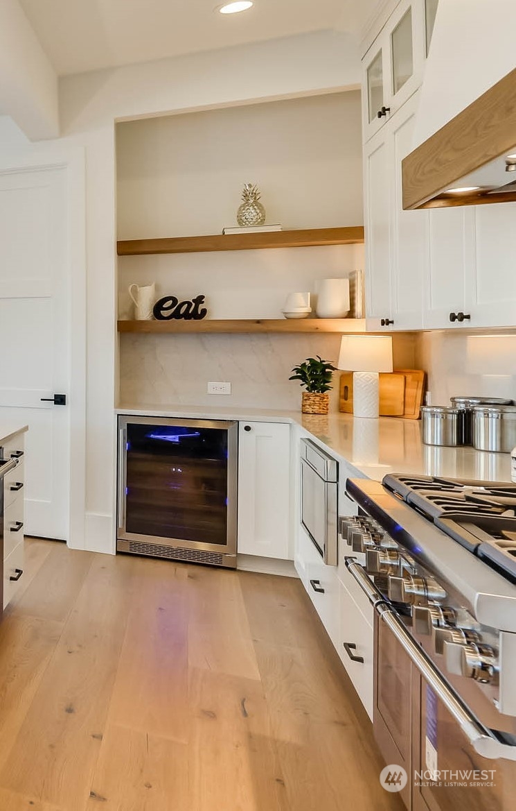 1012 North 33rd Place Renton, WA 98056 - Photo 8 of 37