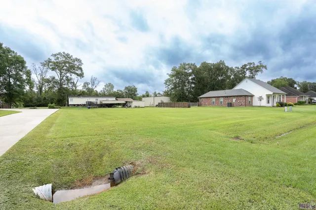 $35,000 | 13176 Cypress Gold Drive, St. Amant, LA 70774