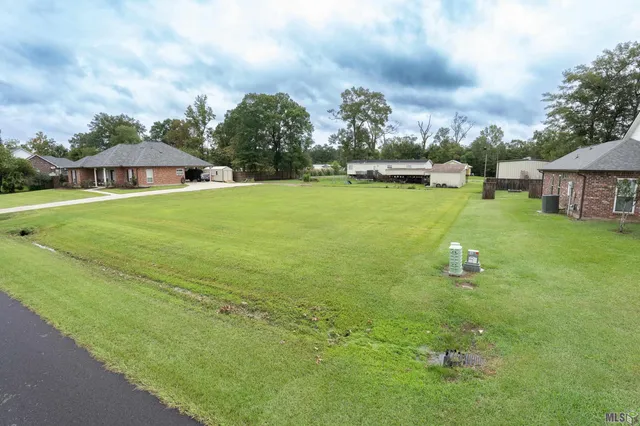 $35,000 | 13176 Cypress Gold Drive, St. Amant, LA 70774