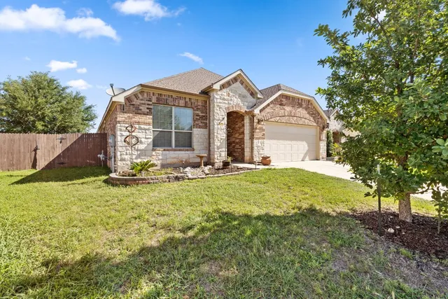 $589,500 | 1700 Elaina Loop, Leander, TX 78641