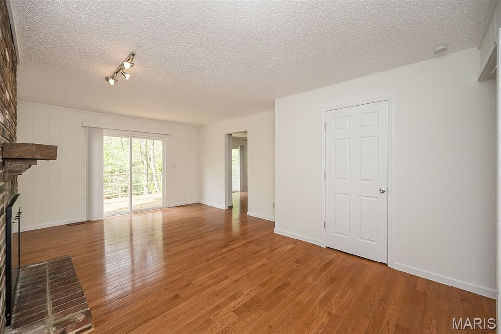 1226 Dunloe Road Ballwin, MO 63021 - Photo 18 of 45