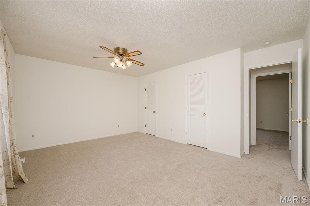 1226 Dunloe Road Ballwin, MO 63021 - Photo 23 of 45