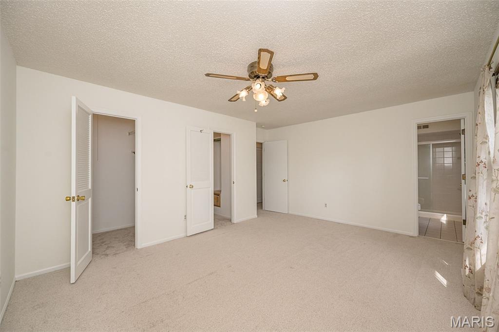 1226 Dunloe Road Ballwin, MO 63021 - Photo 24 of 45