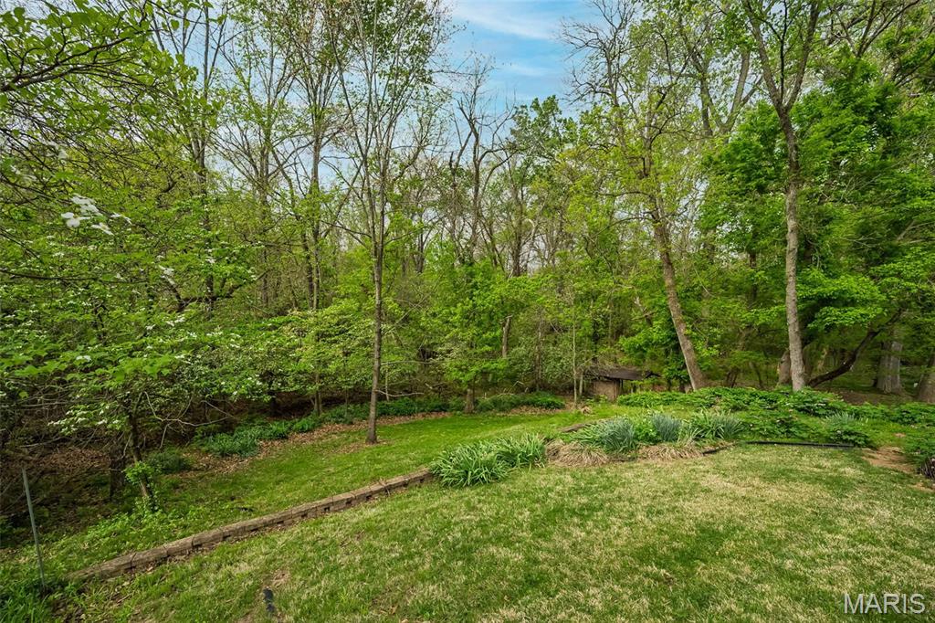 1226 Dunloe Road Ballwin, MO 63021 - Photo 35 of 45