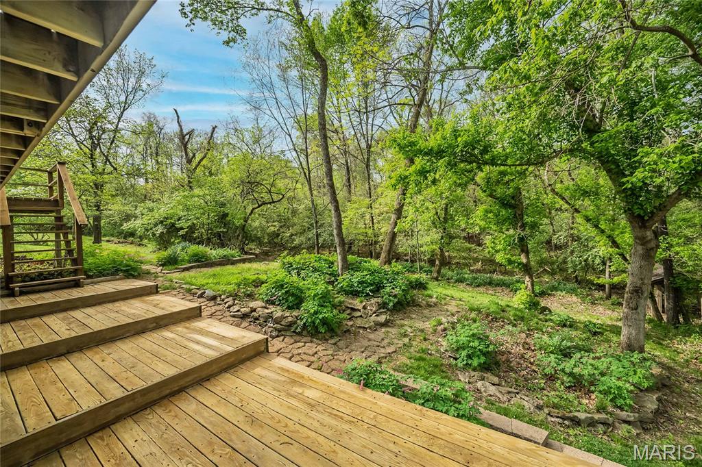 1226 Dunloe Road Ballwin, MO 63021 - Photo 36 of 45