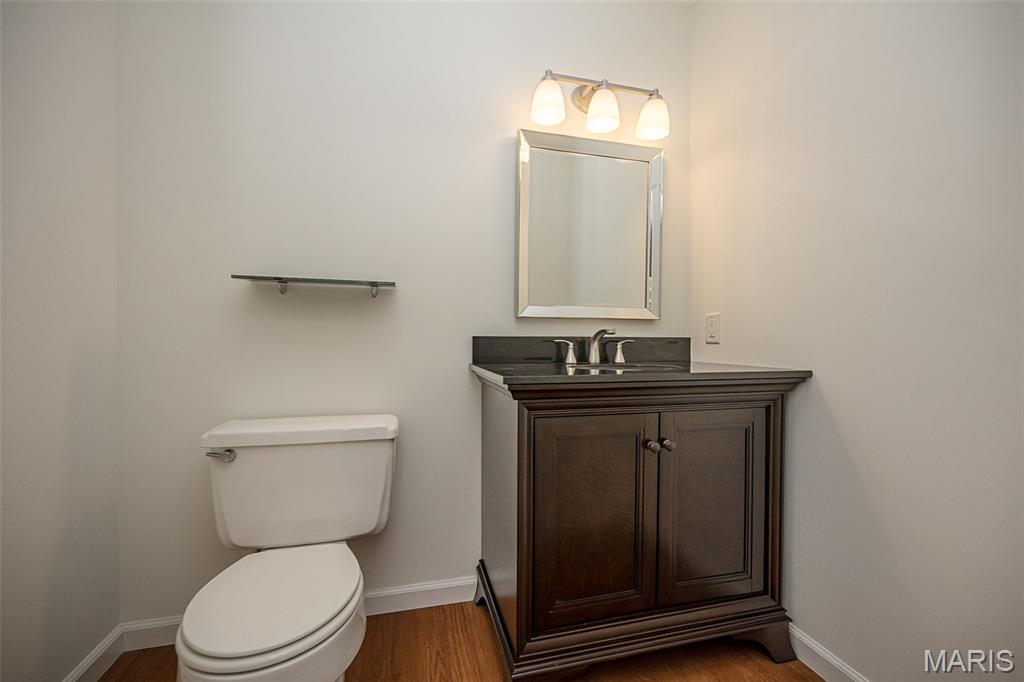 1226 Dunloe Road Ballwin, MO 63021 - Photo 6 of 45