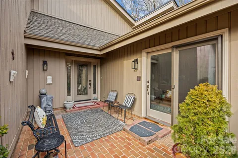 $650,000 | 5350 Sandtrap Lane, Charlotte, NC 28226