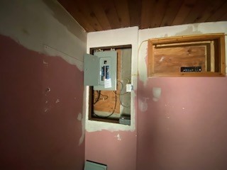 30 Bare Hill Road Boxford, MA 01921 - Photo 20 of 20 a view of a hallway with a room