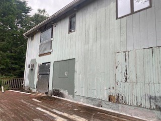 30 Bare Hill Road Boxford, MA 01921 - Photo 5 of 20 a front view of a house with a garden