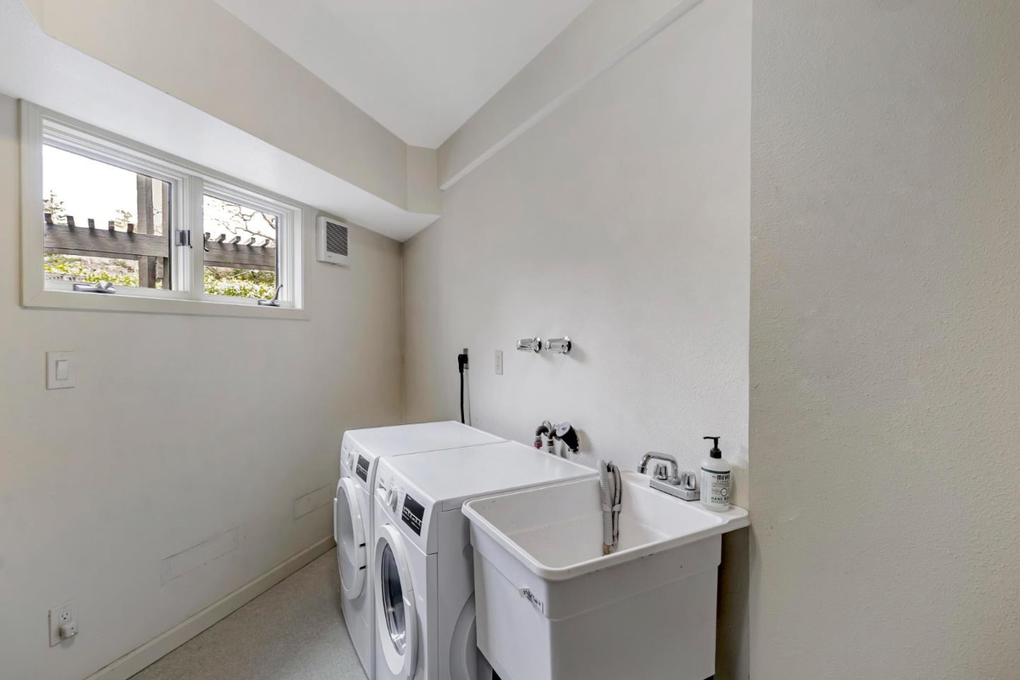 2647 Alpine Road Menlo Park, CA 94025 - Photo 17 of 29 a utility room with dryer and washer