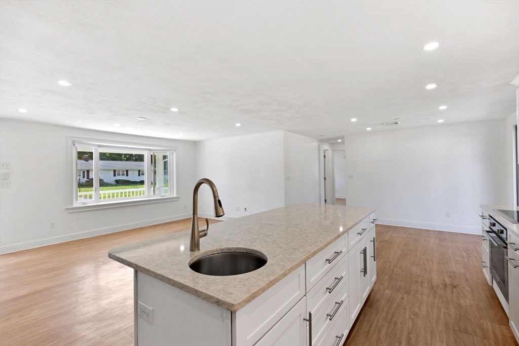 15 Roger Road Holbrook, MA 02343 - Photo 14 of 33 Gallery Image 14
