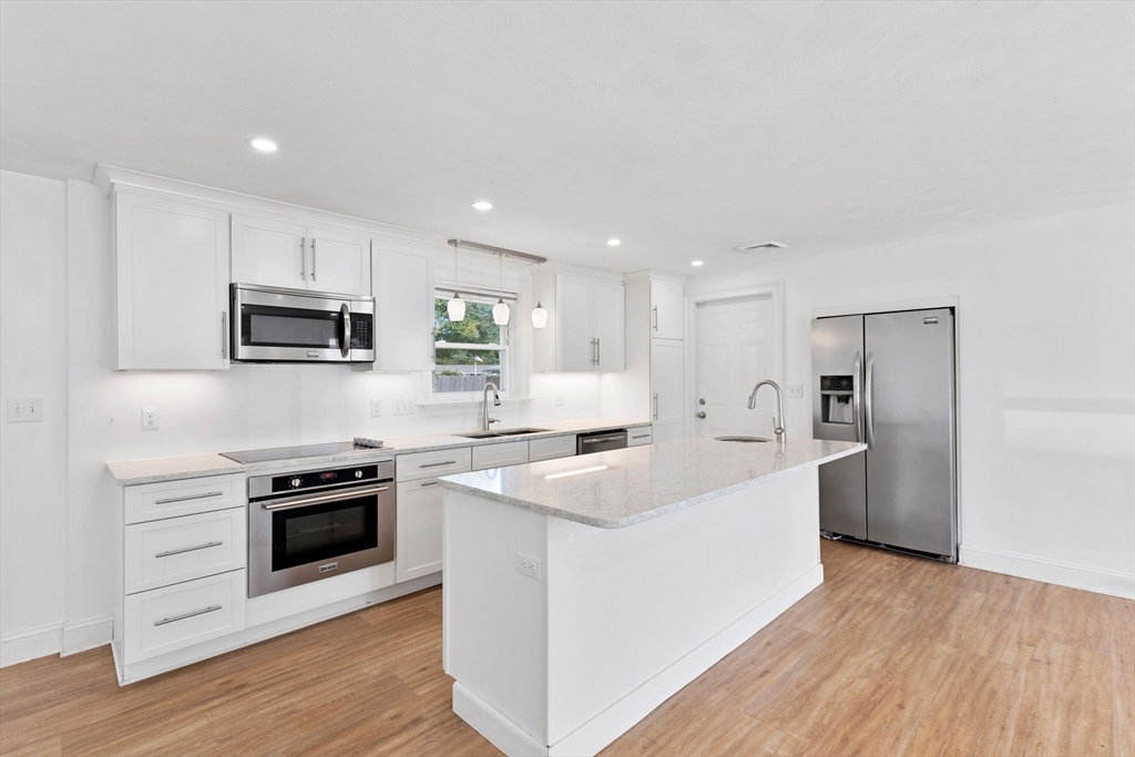 15 Roger Road Holbrook, MA 02343 - Photo 15 of 33 Gallery Image 15