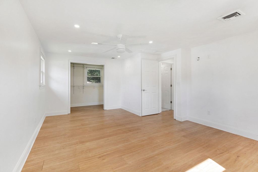 15 Roger Road Holbrook, MA 02343 - Photo 20 of 33 Gallery Image 20