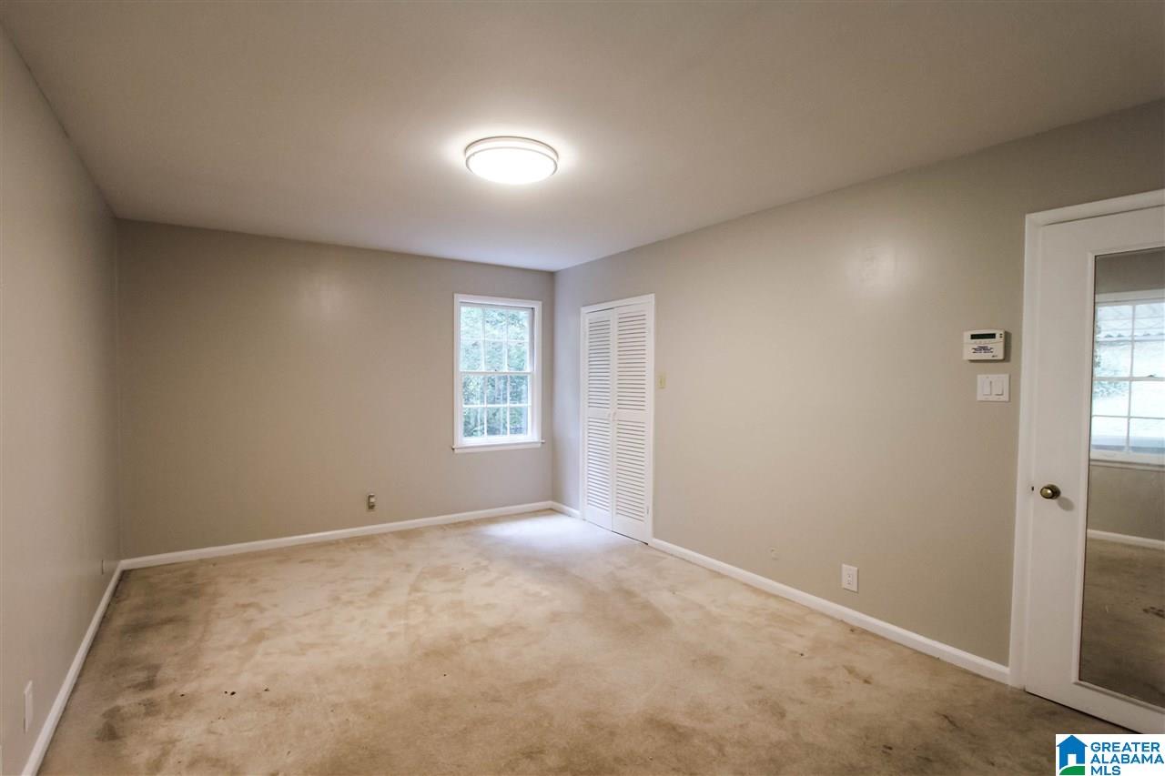 1930 Henry Road Anniston, AL 36207 - Photo 2 of 50