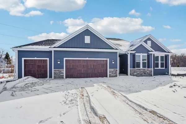 $599,900 | 9628 South Sophia Court, Franklin, WI 53132