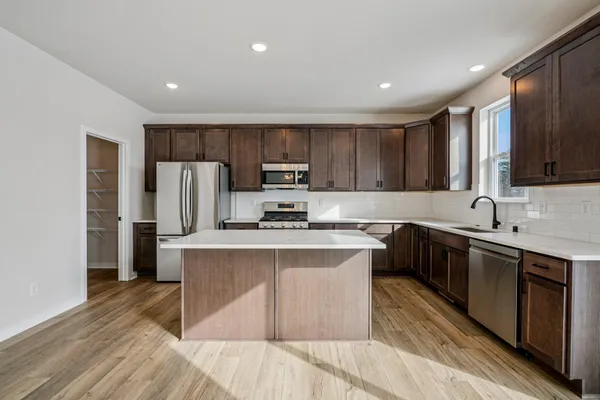 $599,900 | 9628 South Sophia Court, Franklin, WI 53132