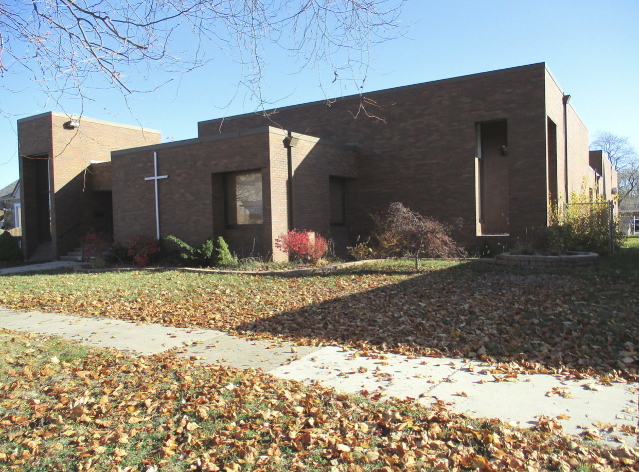 11355 South Central Park Avenue Chicago, IL 60655 - Photo 1 of 1 a view of a house with a yard
