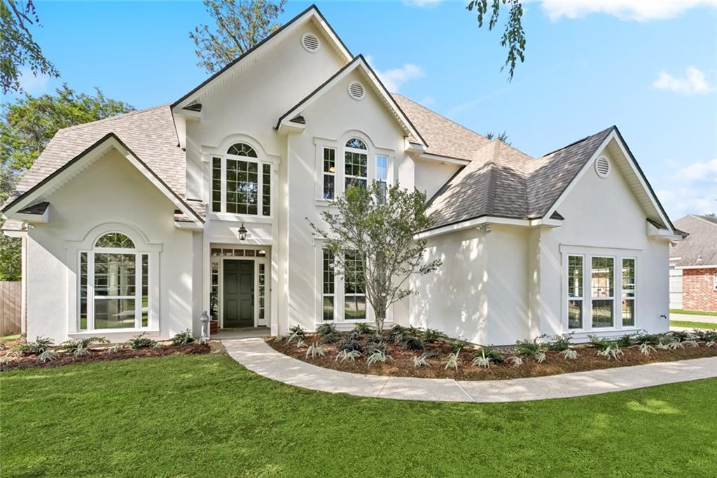 956 Rue Chinon Mandeville, LA 70471 - Photo 2 of 48 Gallery Image 2