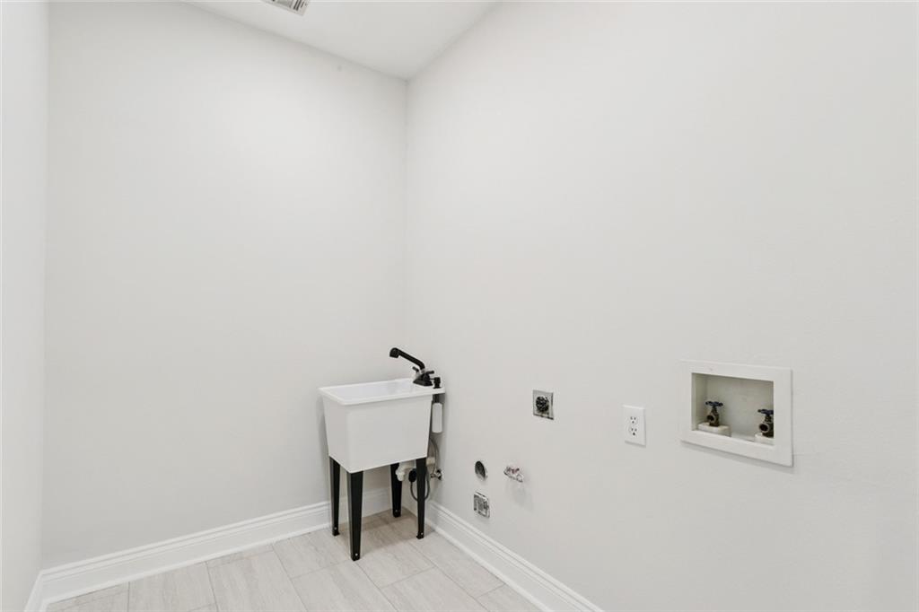 956 Rue Chinon Mandeville, LA 70471 - Photo 44 of 48 Gallery Image 44