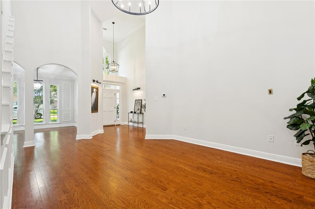 956 Rue Chinon Mandeville, LA 70471 - Photo 8 of 48 Gallery Image 8
