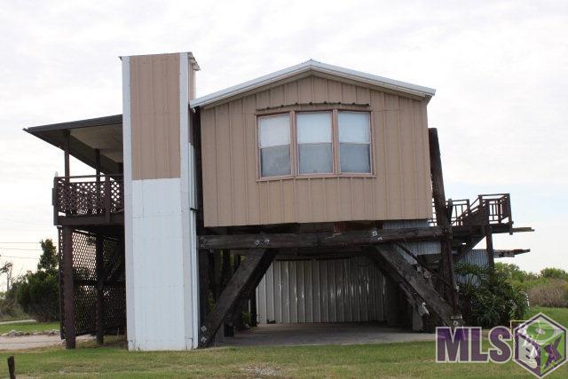 Side view w/elevator
