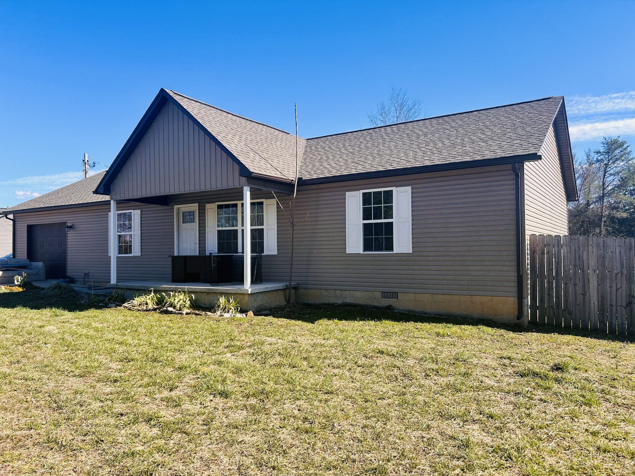 228 Cecil Morgan Road Pikeville, TN 37367 - Photo 2 of 24 Gallery Image 2