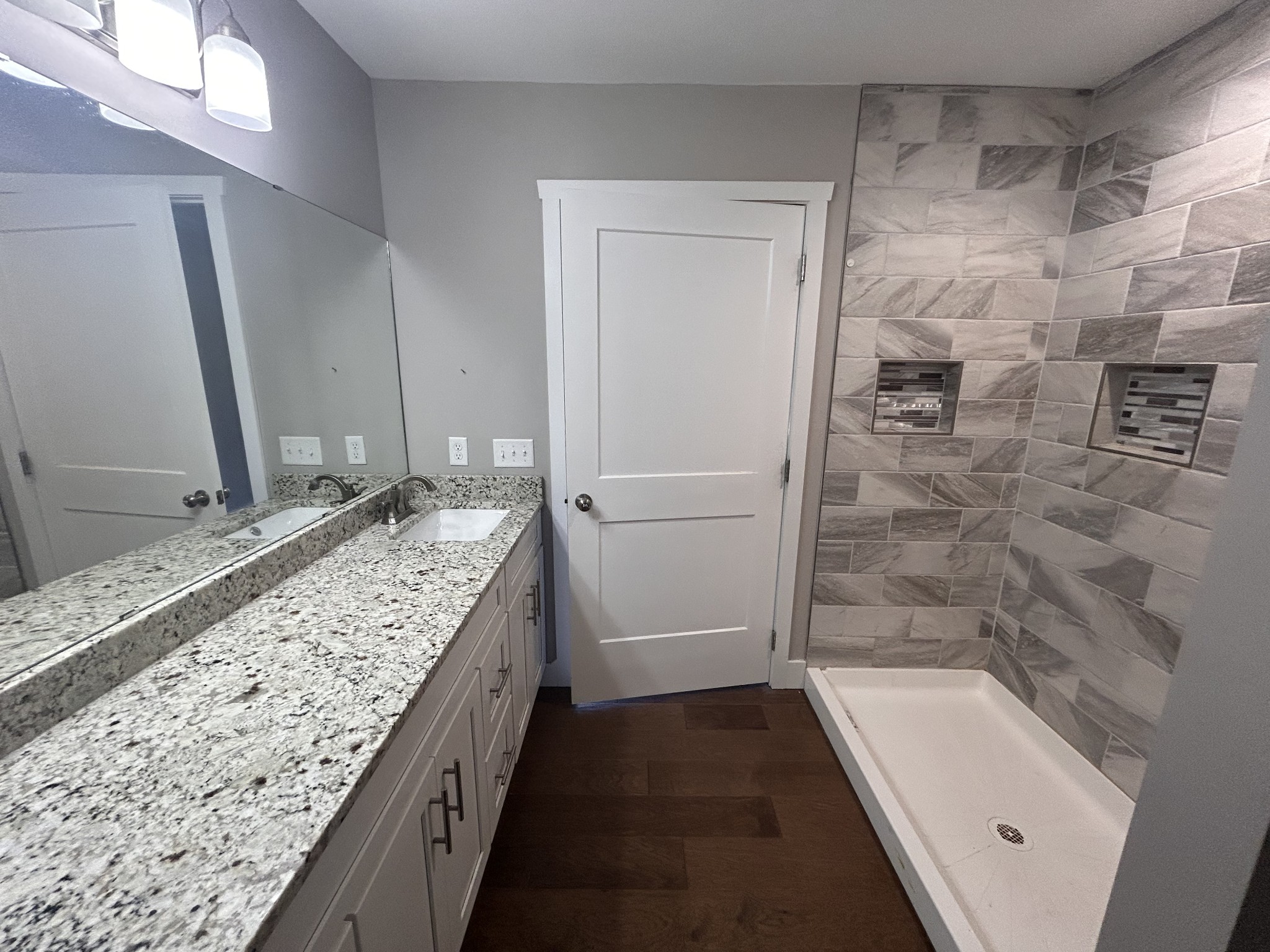 228 Cecil Morgan Road Pikeville, TN 37367 - Photo 9 of 24 Gallery Image 9