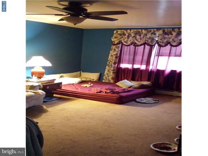 3838 Salina Road Philadelphia, PA 19154 - Photo 18 of 25 Bedroom