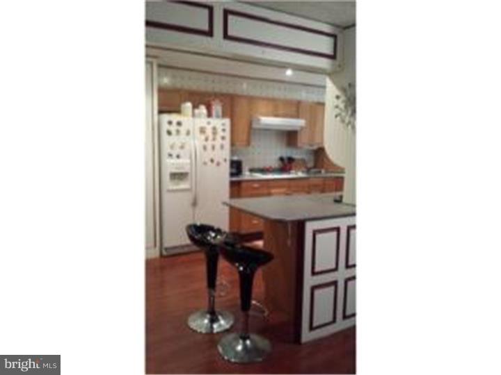 3838 Salina Road Philadelphia, PA 19154 - Photo 21 of 25 Kitchen