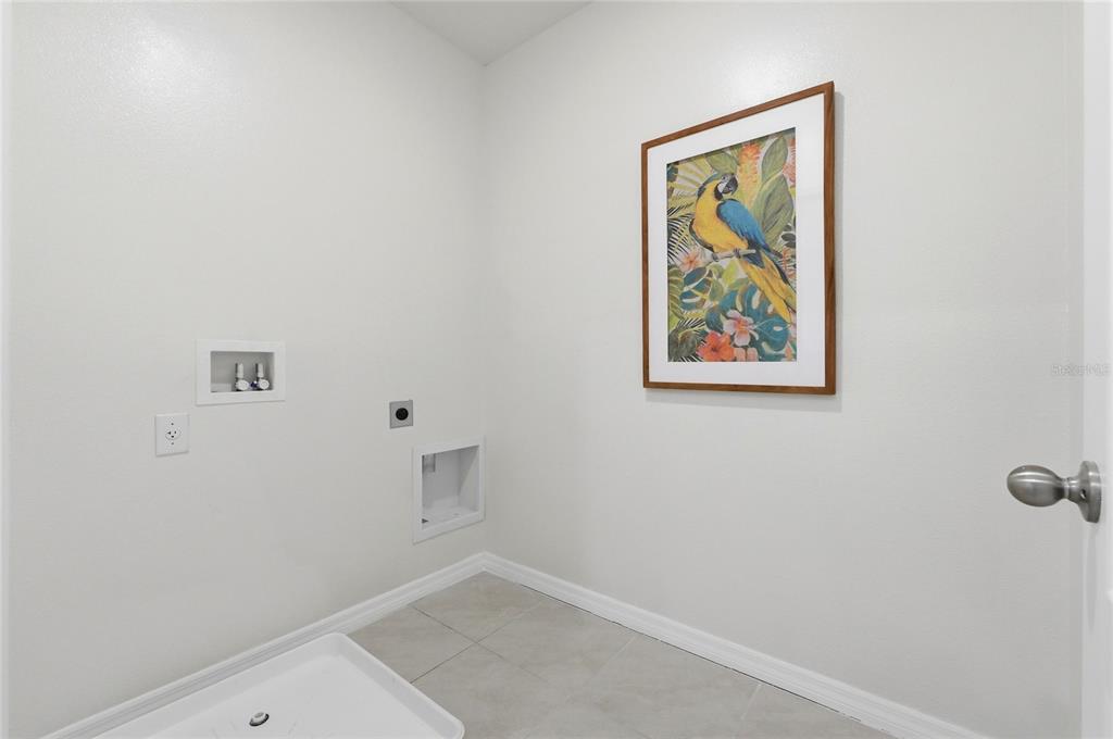 416 Corso Loop Winter Haven, FL 33884 - Photo 51 of 73 a view of small space