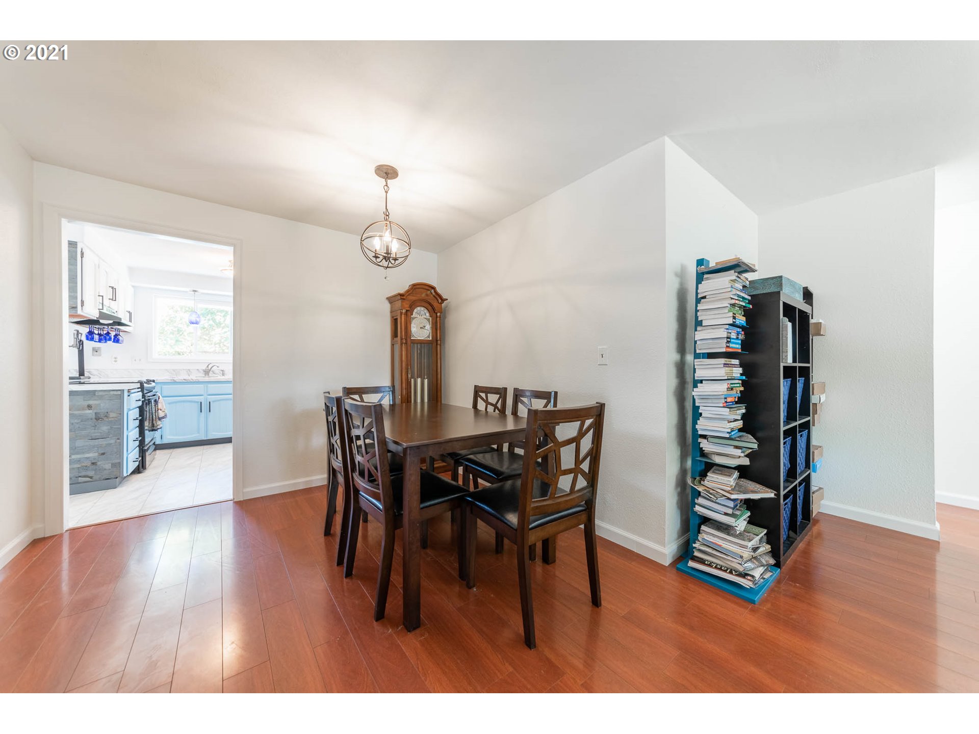 384 South 48th Street Springfield, OR 97478 - Photo 8 of 24