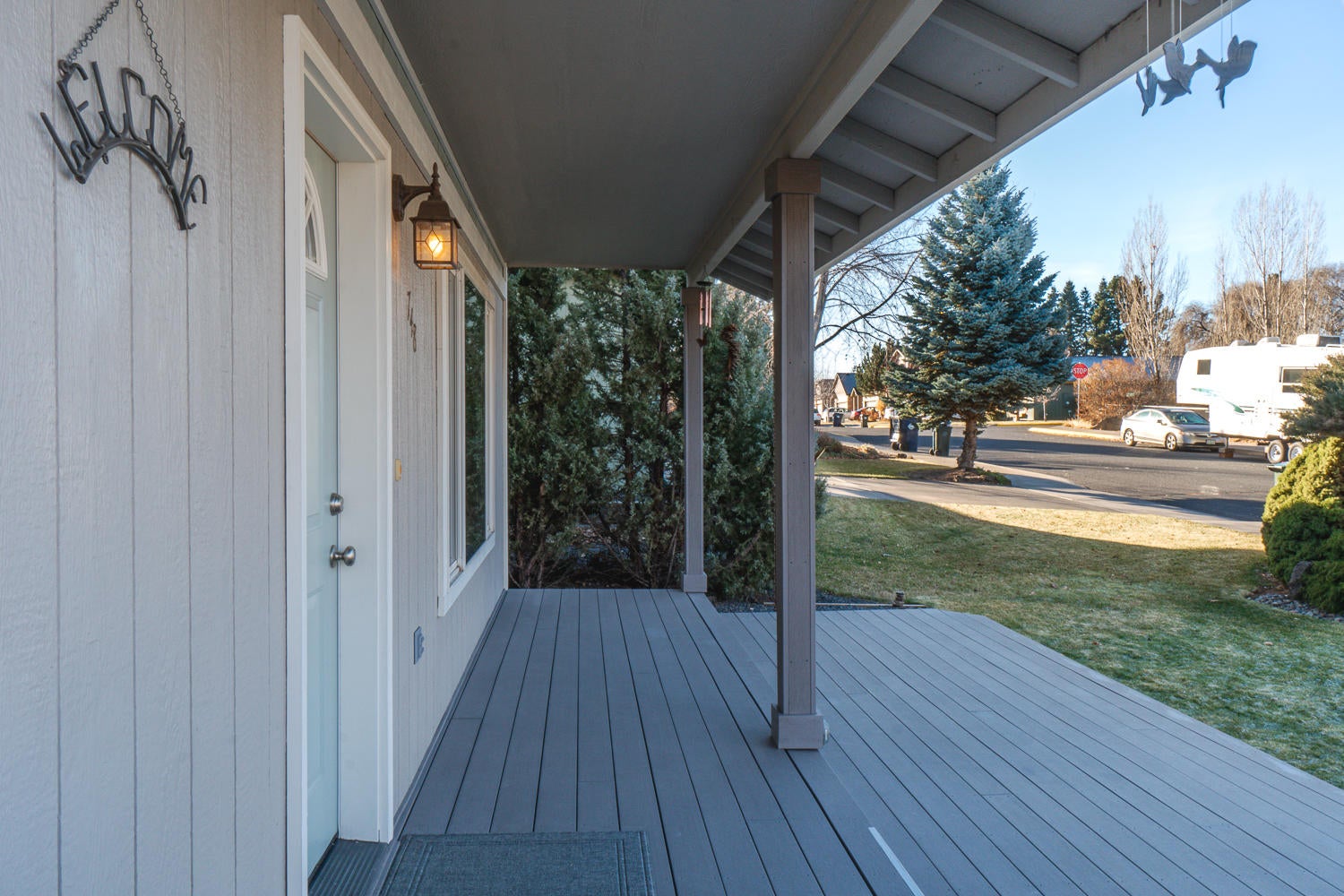 748 Northeast Mason Road Bend, OR 97701 - Photo 7 of 40 748-009