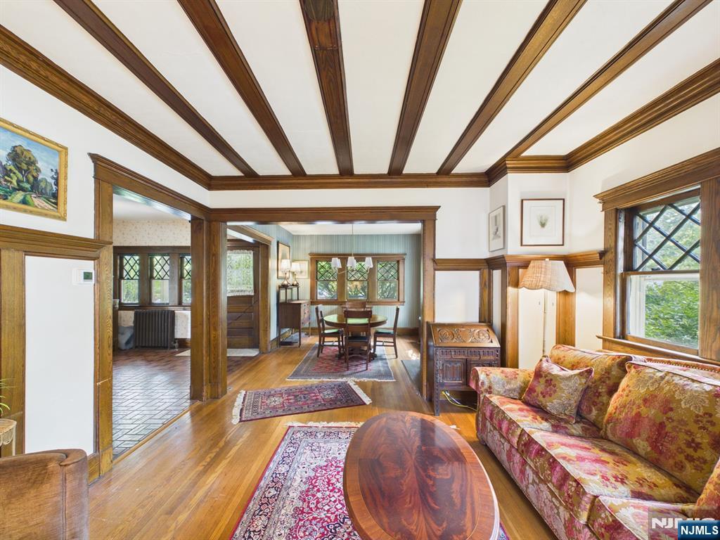 41 Randolph Place Ridgewood, NJ 07450 - Photo 11 of 29