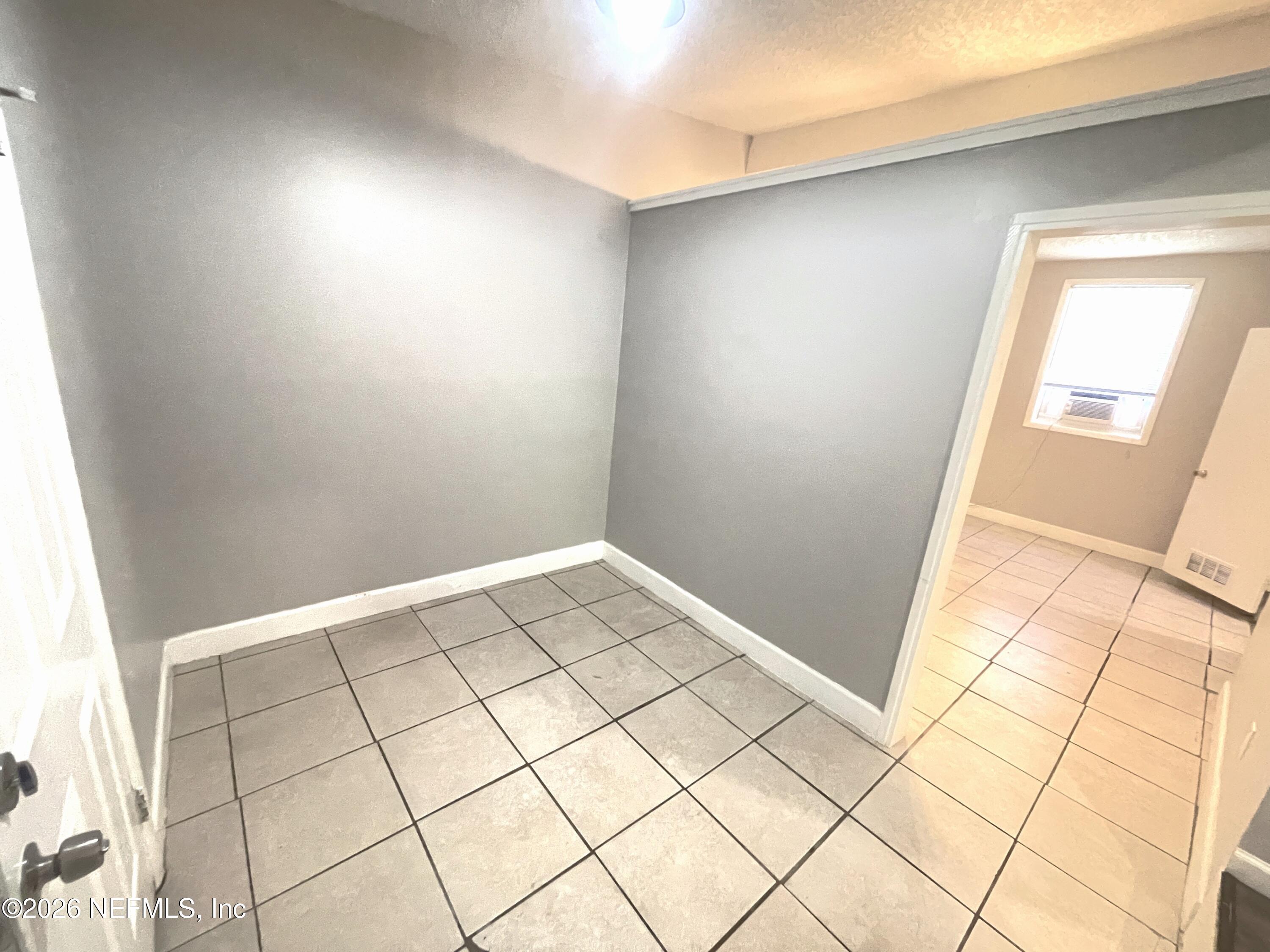 10603 Briarcliff Road East Jacksonville, FL 32218 - Photo 3 of 7 original (19)