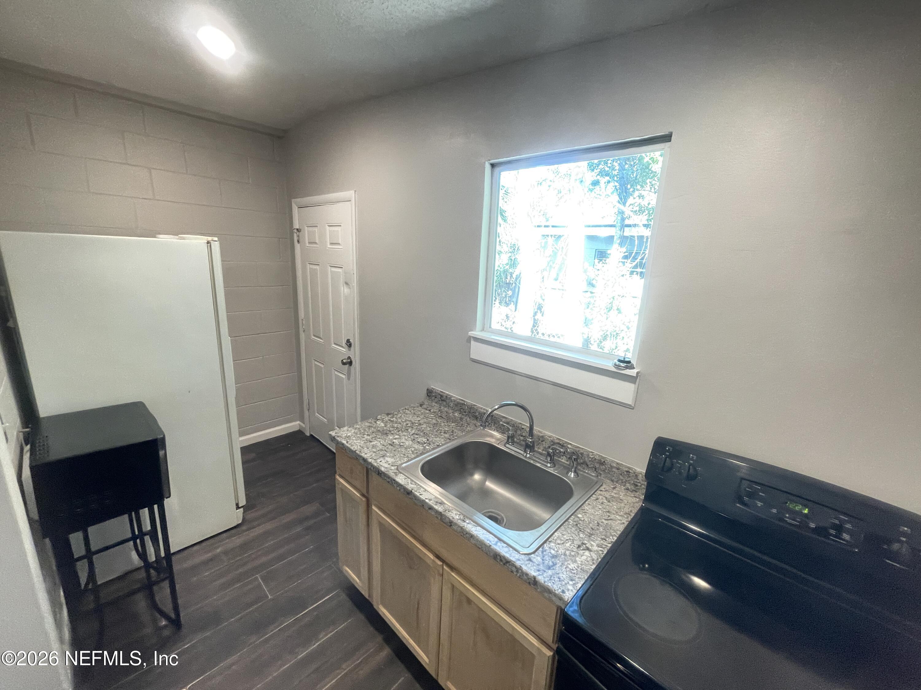 10603 Briarcliff Road East Jacksonville, FL 32218 - Photo 6 of 7 original (22)