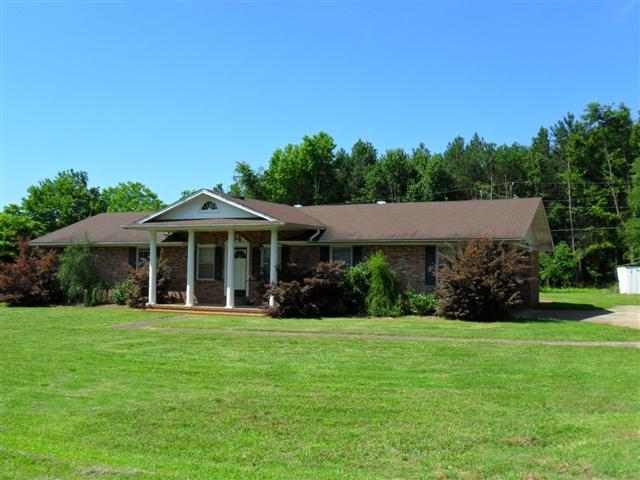 1502 Bolt Drive Anderson, SC 29621 - Photo 1 of 13 Gallery Image 1