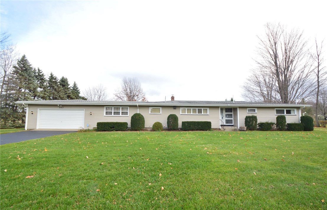 282 Salt Road Webster, NY 14580 - Photo 1 of 1