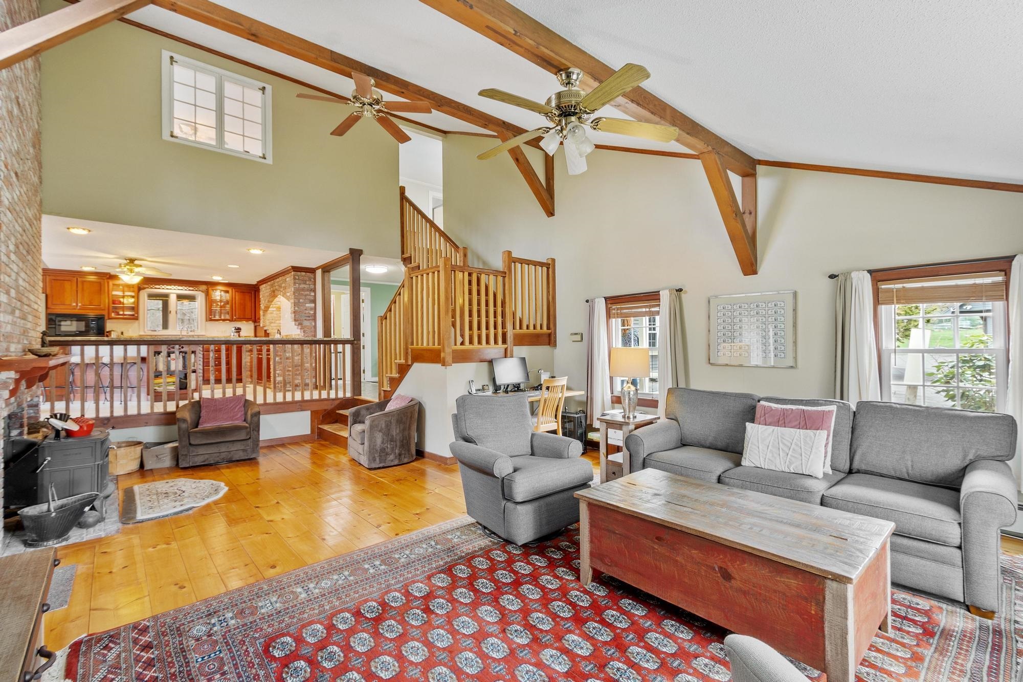 76 English Range Road Derry, NH 03038 - Photo 19 of 60