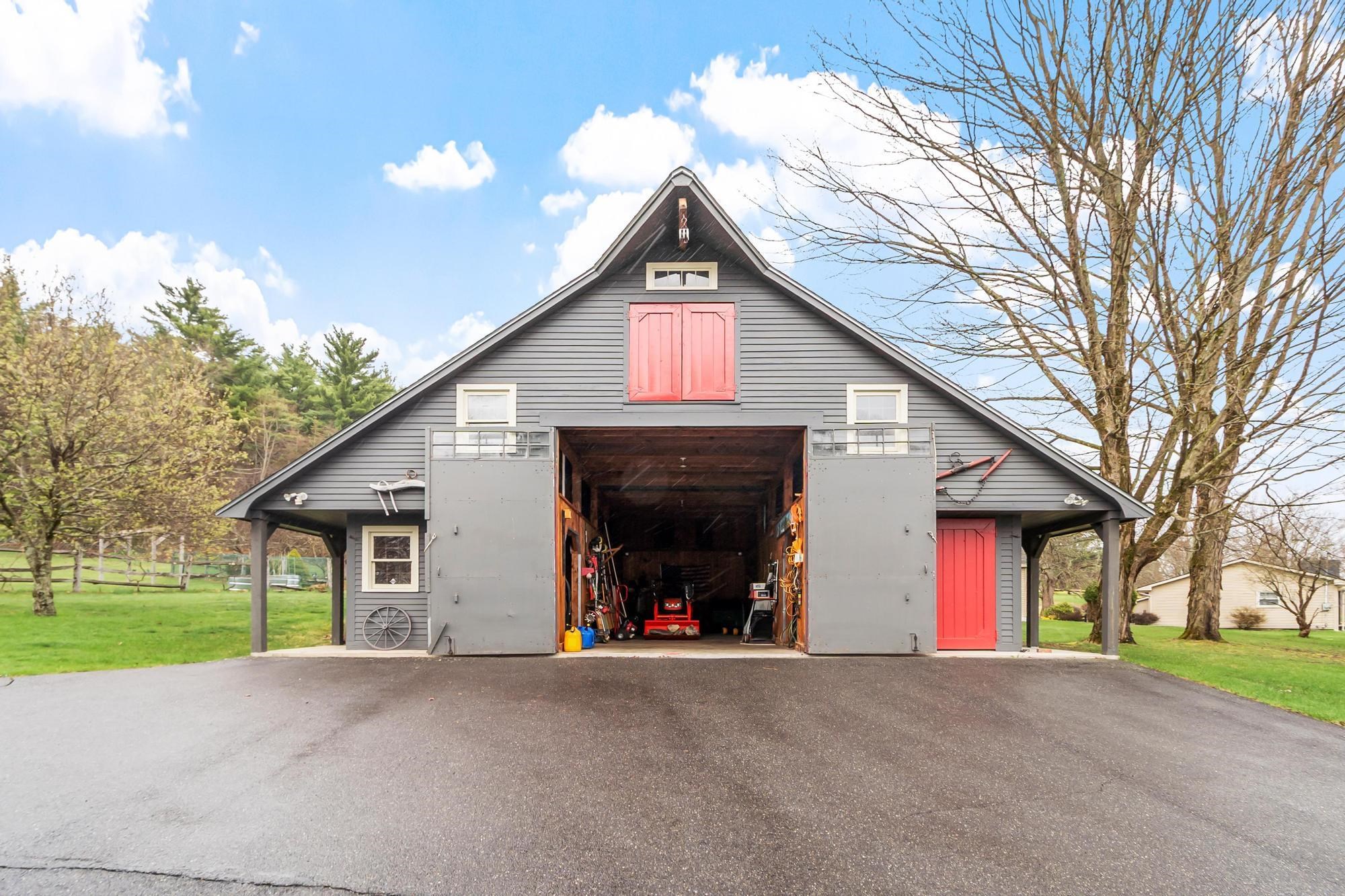 76 English Range Road Derry, NH 03038 - Photo 43 of 60