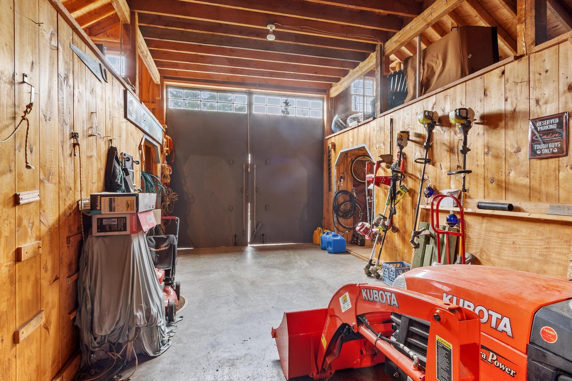 76 English Range Road Derry, NH 03038 - Photo 44 of 60