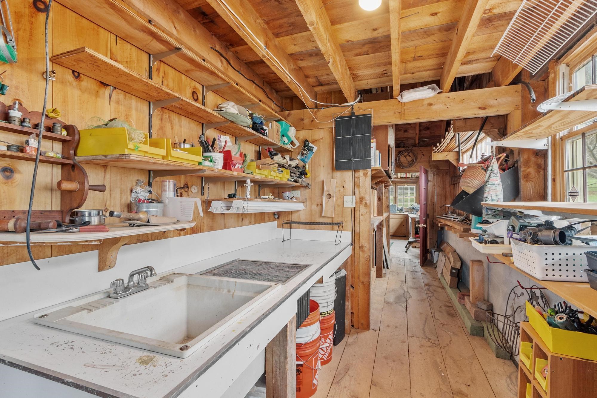 76 English Range Road Derry, NH 03038 - Photo 50 of 60